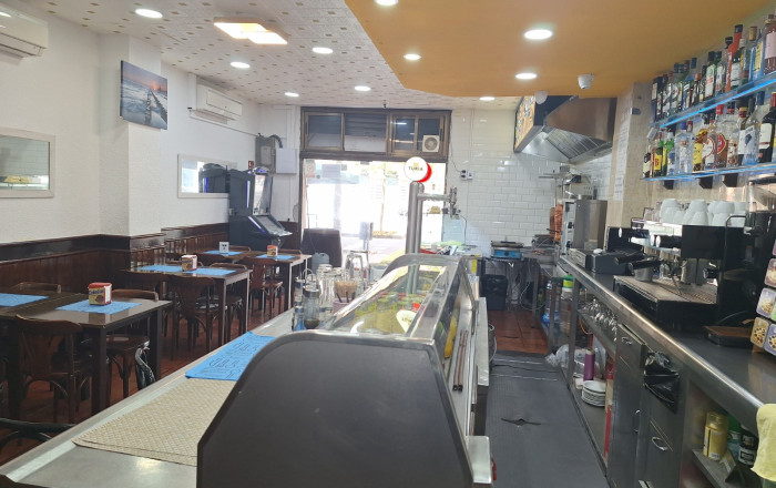 Traspaso - Bar Restaurante -
Barcelona - Sants