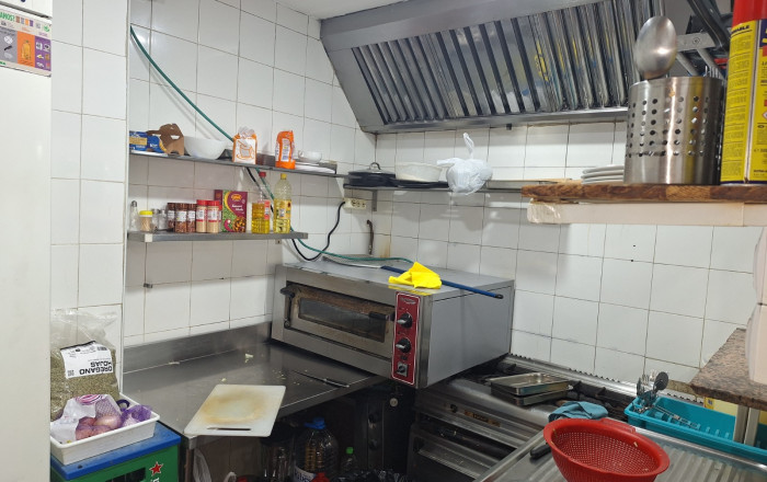 Traspaso - Bar Restaurante -
Barcelona - Sants