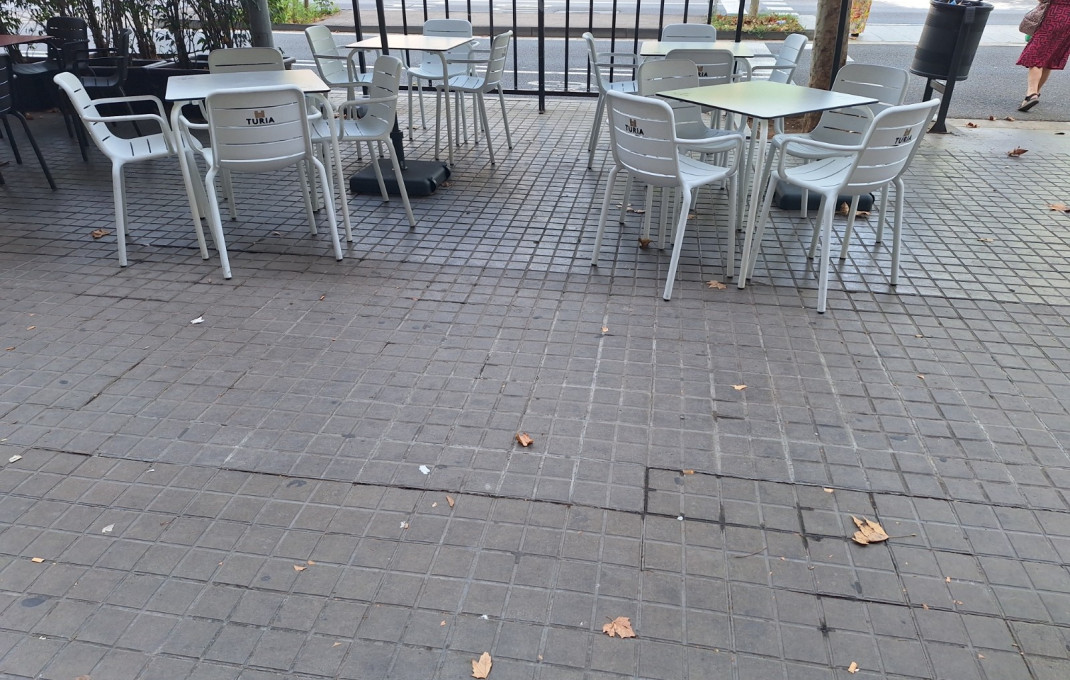 Traspaso - Bar Restaurante -
Barcelona - Sants