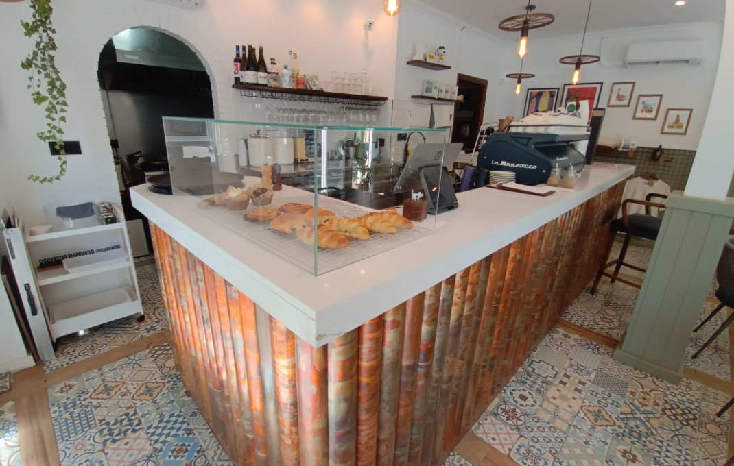 Transfer - Bar Restaurante -
Barcelona - Poblenou