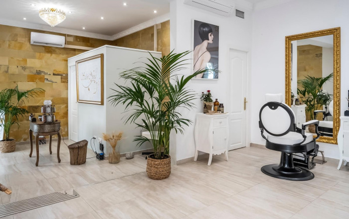 Traspaso - Peluquerias y Estetica -
Barcelona - Sarria-Sant Gervasi