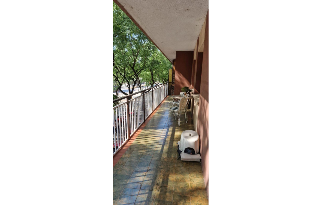 Venta - Piso -
Barcelona - Nou Barris