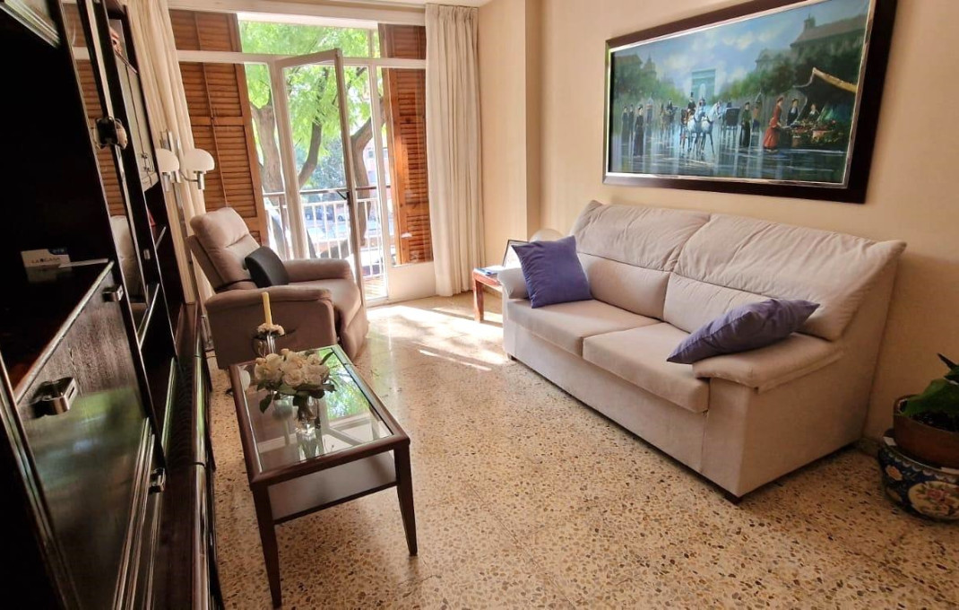 Venta - Piso -
Barcelona - Nou Barris