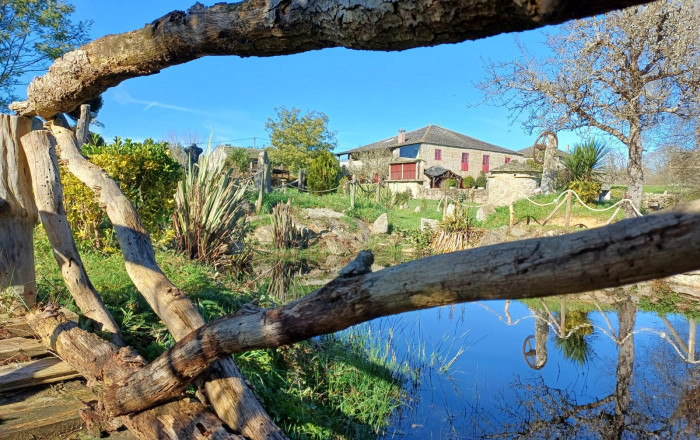 Revente - Hoteles -
Lugo