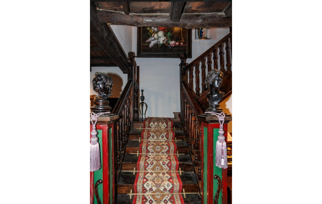 Revente - Hoteles -
Lugo