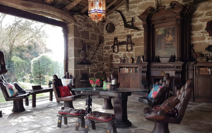 Revente - Hoteles -
Lugo