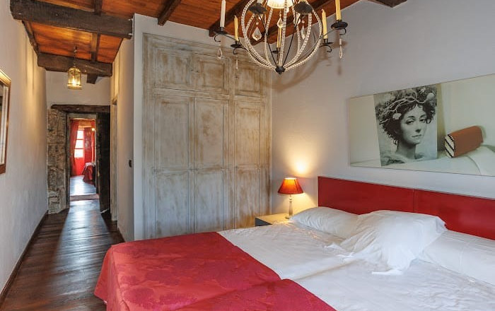 Revente - Hoteles -
Lugo