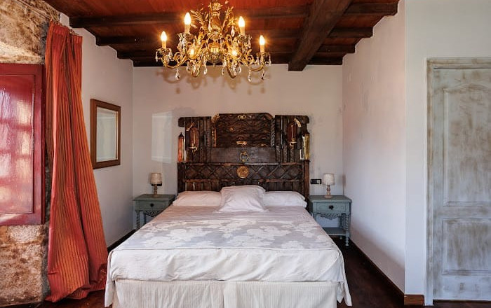 Revente - Hoteles -
Lugo