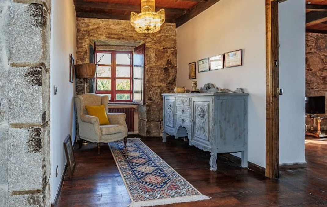 Revente - Hoteles -
Lugo