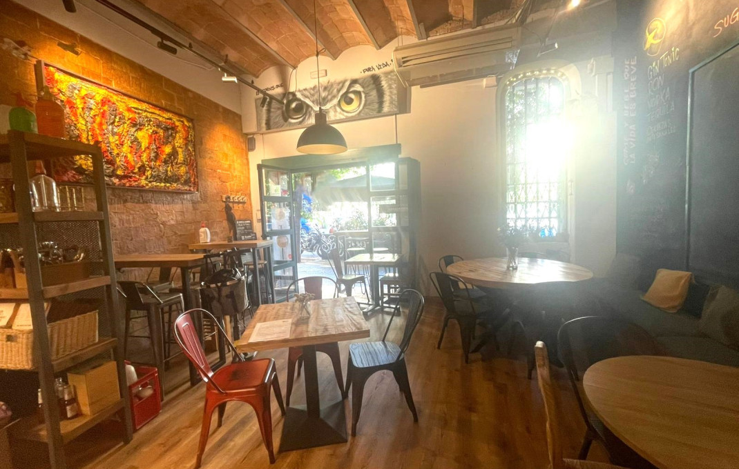 Traspaso - Bar Restaurante -
Barcelona - Eixample Derecho