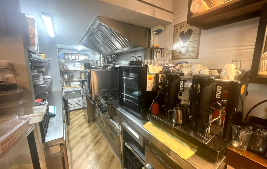 Traspaso - Bar Restaurante -
Barcelona - Eixample Derecho