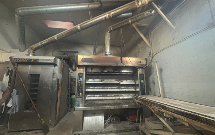 Traspaso - Obradores y/o Panaderias -
Barcelona - Nou Barris