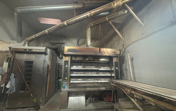 Traspaso - Obradores y/o Panaderias -
Barcelona - Nou Barris