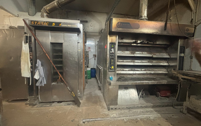 Traspaso - Obradores y/o Panaderias -
Barcelona - Nou Barris