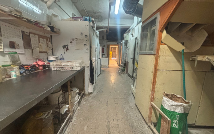 Traspaso - Obradores y/o Panaderias -
Barcelona - Nou Barris