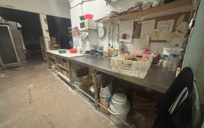 Traspaso - Obradores y/o Panaderias -
Barcelona - Nou Barris