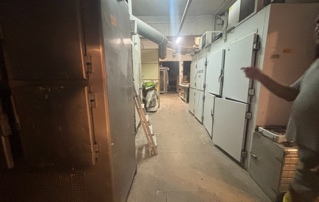 Traspaso - Obradores y/o Panaderias -
Barcelona - Nou Barris