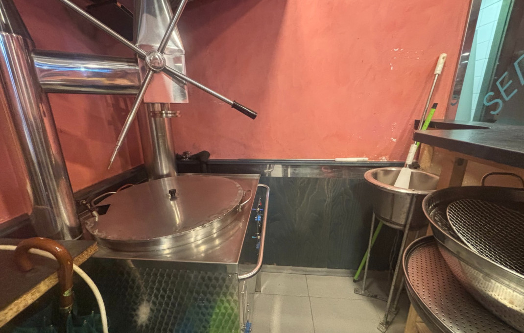 Traspaso - Obradores y/o Panaderias -
Barcelona - Nou Barris