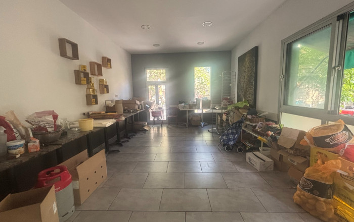 Traspaso - Obradores y/o Panaderias -
Barcelona - Nou Barris