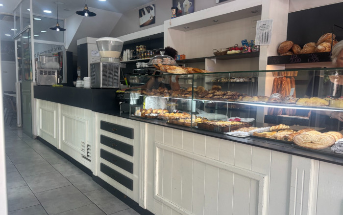 Traspaso - Obradores y/o Panaderias -
Barcelona - Nou Barris
