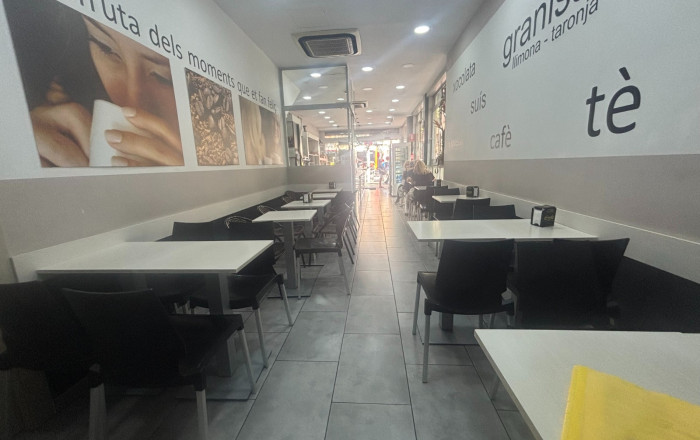 Traspaso - Obradores y/o Panaderias -
Barcelona - Nou Barris