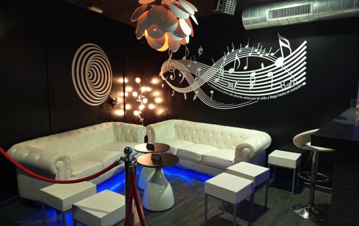 Venta - Bar Copas Musical -
Roda de Barà