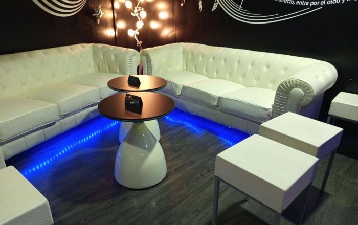 Venta - Bar Copas Musical -
Roda de Barà