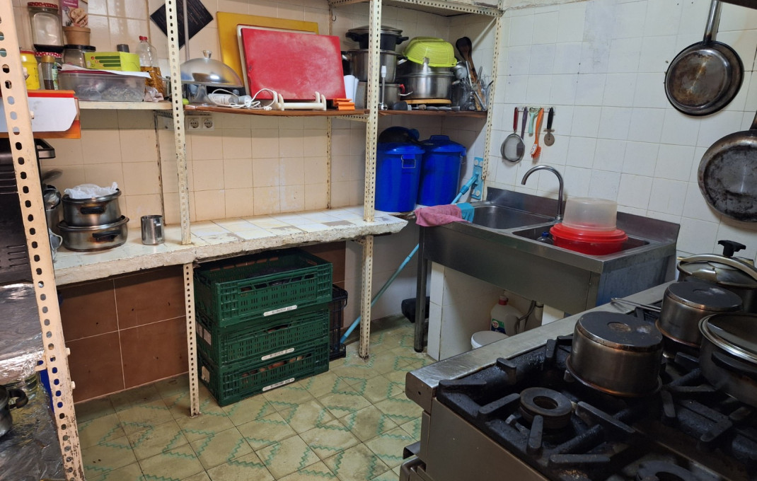 Transfer - Bar Restaurante -
Barcelona - Poble Sec-montjuïc