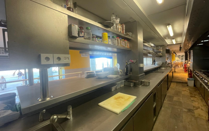 Venta - Bar Restaurante -
Badalona