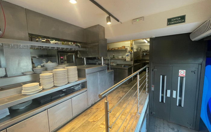 Venta - Bar Restaurante -
Badalona