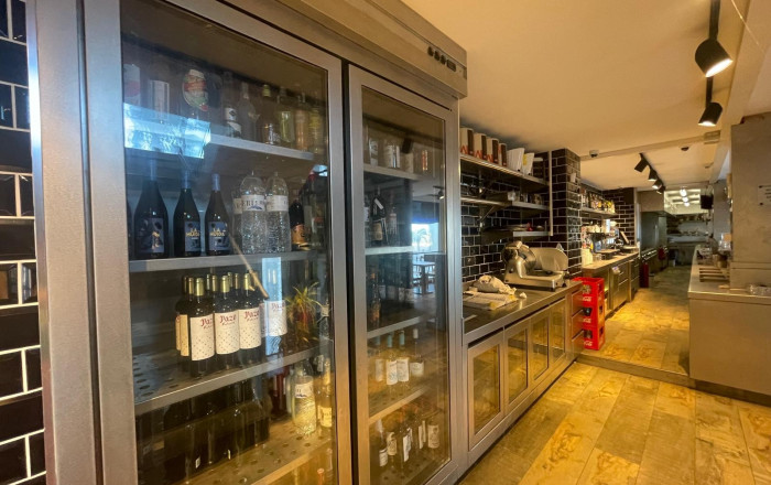 Venta - Bar Restaurante -
Badalona