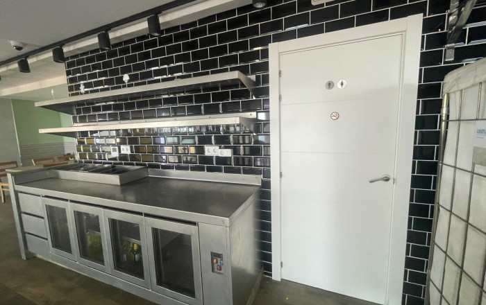 Venta - Bar Restaurante -
Badalona