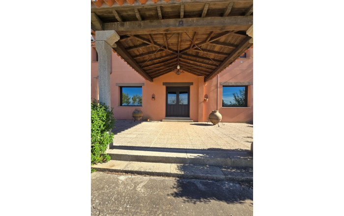 Sale - Hoteles -
Toledo - Lagartera