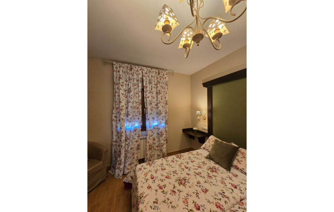 Sale - Hoteles -
Toledo - Lagartera