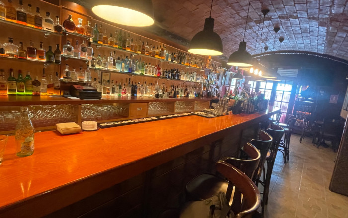 Traspaso - Bar-Cafeteria -
L'Hospitalet de Llobregat - Centre