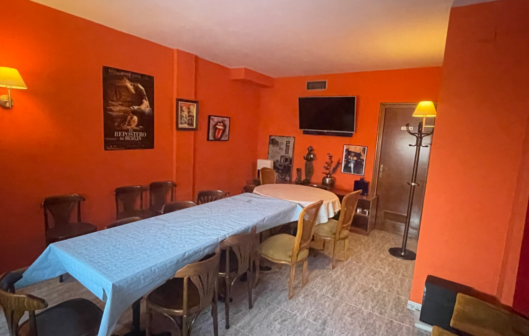 Traspaso - Bar-Cafeteria -
L'Hospitalet de Llobregat - Centre