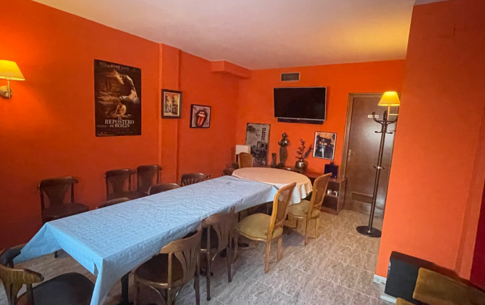 Traspaso - Bar-Cafeteria -
L'Hospitalet de Llobregat - Centre