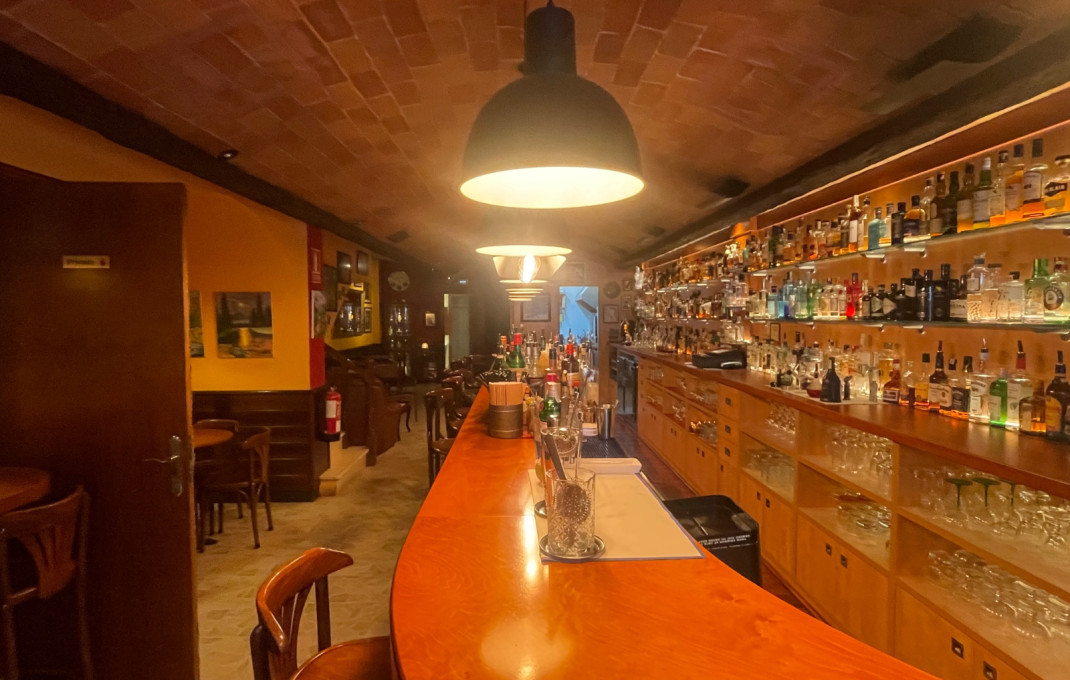 Traspaso - Bar-Cafeteria -
L'Hospitalet de Llobregat - Centre