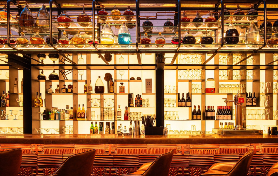 Traspaso - Bar Restaurante -
Barcelona - Eixample Izquierdo