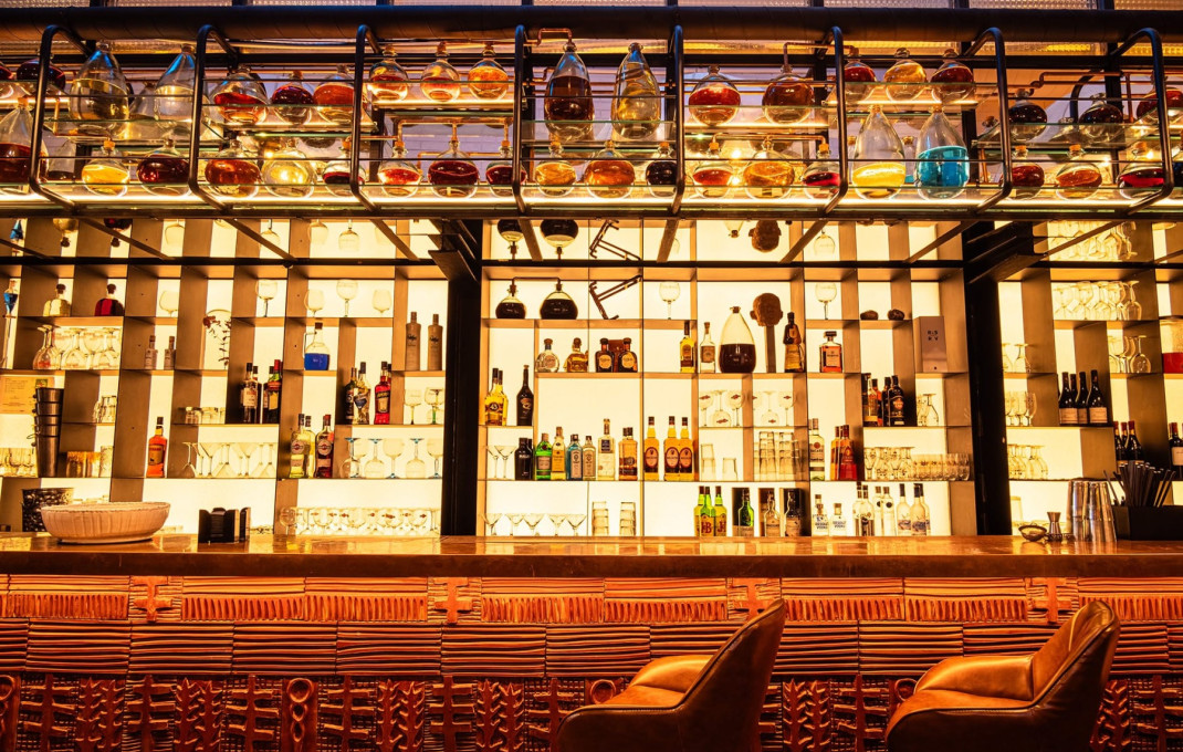 Traspaso - Bar Restaurante -
Barcelona - Eixample Izquierdo