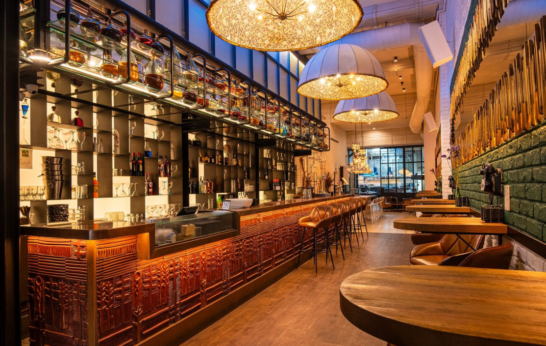 Traspaso - Bar Restaurante -
Barcelona - Eixample Izquierdo