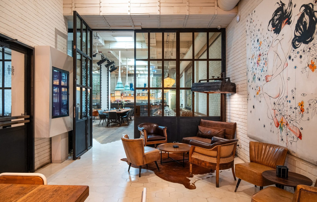 Traspaso - Bar Restaurante -
Barcelona - Eixample Izquierdo