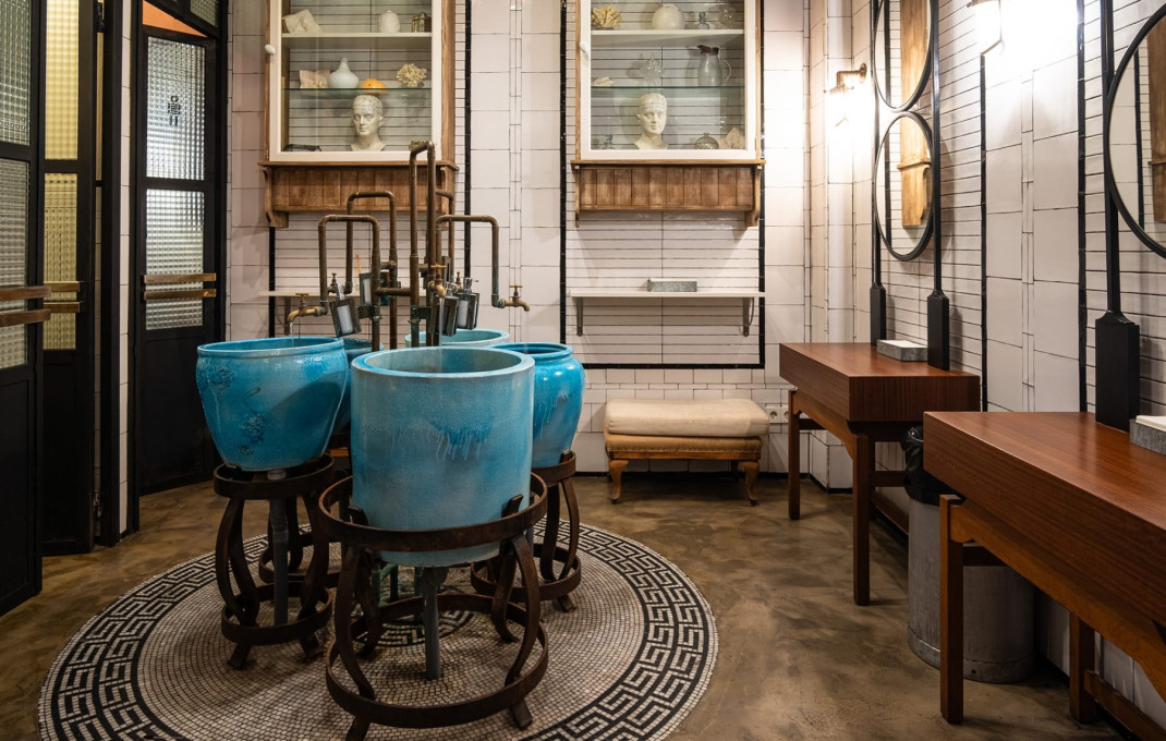 Traspaso - Bar Restaurante -
Barcelona - Eixample Izquierdo