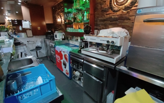 Traspaso - Restaurante -
Barcelona - Gràcia