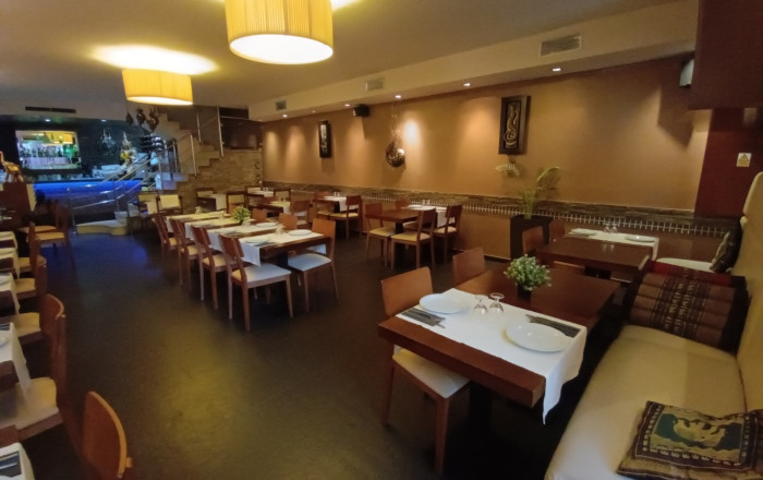 Traspaso - Restaurante -
Barcelona - Gràcia