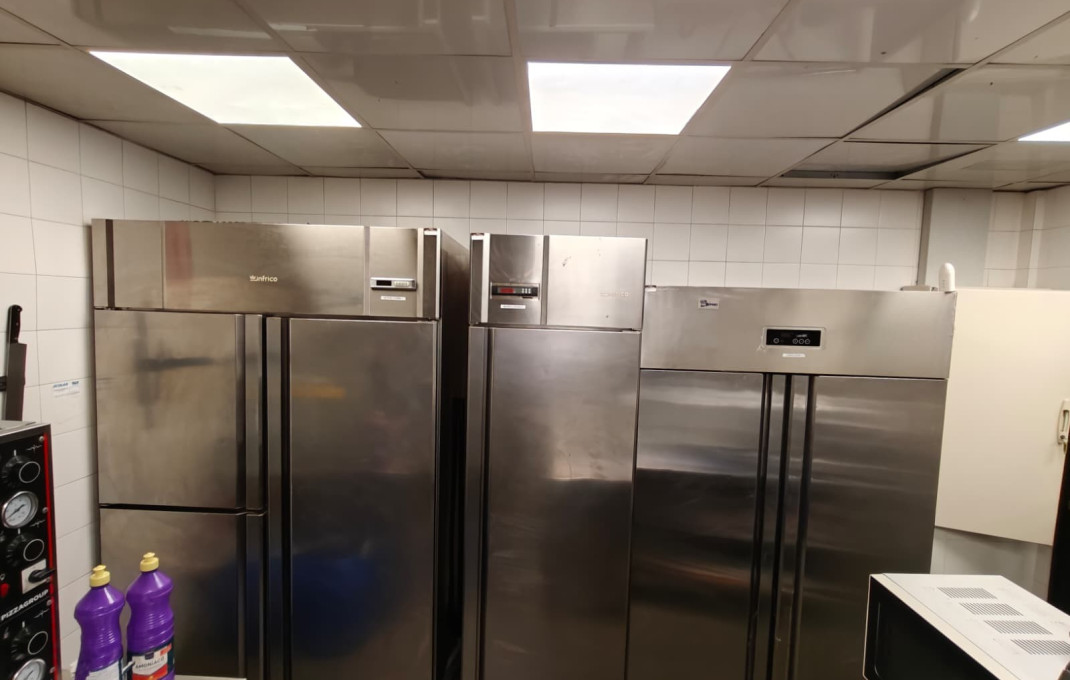 Traspaso - Bar Restaurante -
Barcelona - Eixample Izquierdo