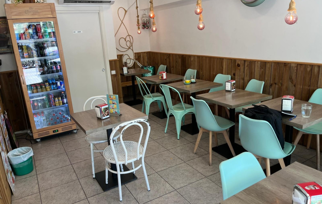 Traspaso - Bar-Cafeteria -
L'Hospitalet de Llobregat - Ciudad Justicia