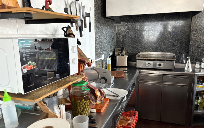 Sale - Licencia C2 -
Sant Just Desvern - Centre