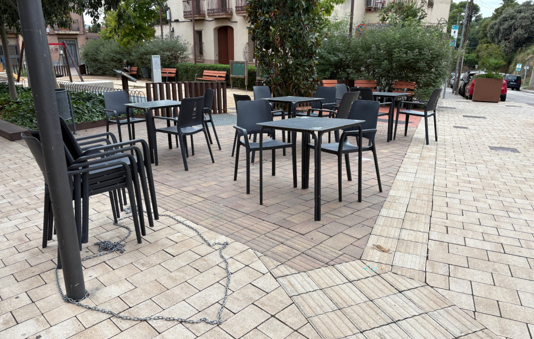 Sale - Licencia C2 -
Sant Just Desvern - Centre