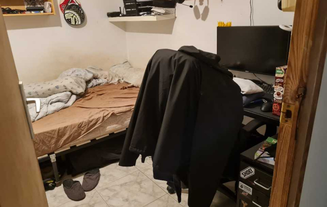 Revente - Local comercial -
Barcelona - Eixample